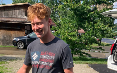 2020 Rogers Scholar Steven Lycans delivers groceries to Lawrence County neighbors