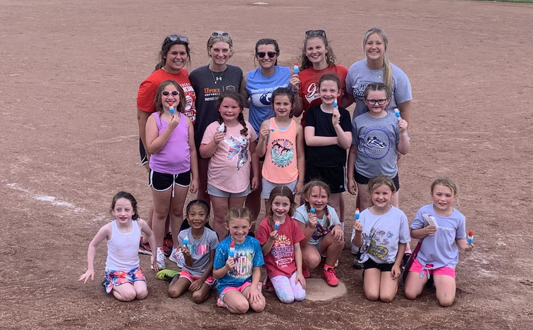 2021 Rogers Scholar Sara Bays organizes Boyd County girls’ softball camp