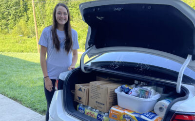 2022 Rogers Scholar Isabella Frost donates to Eastern KY flood victims