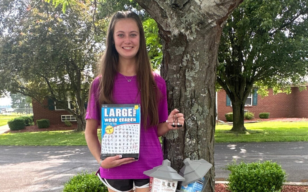 2022 Rogers Scholar Kaylee Todd launches nature project in Casey County